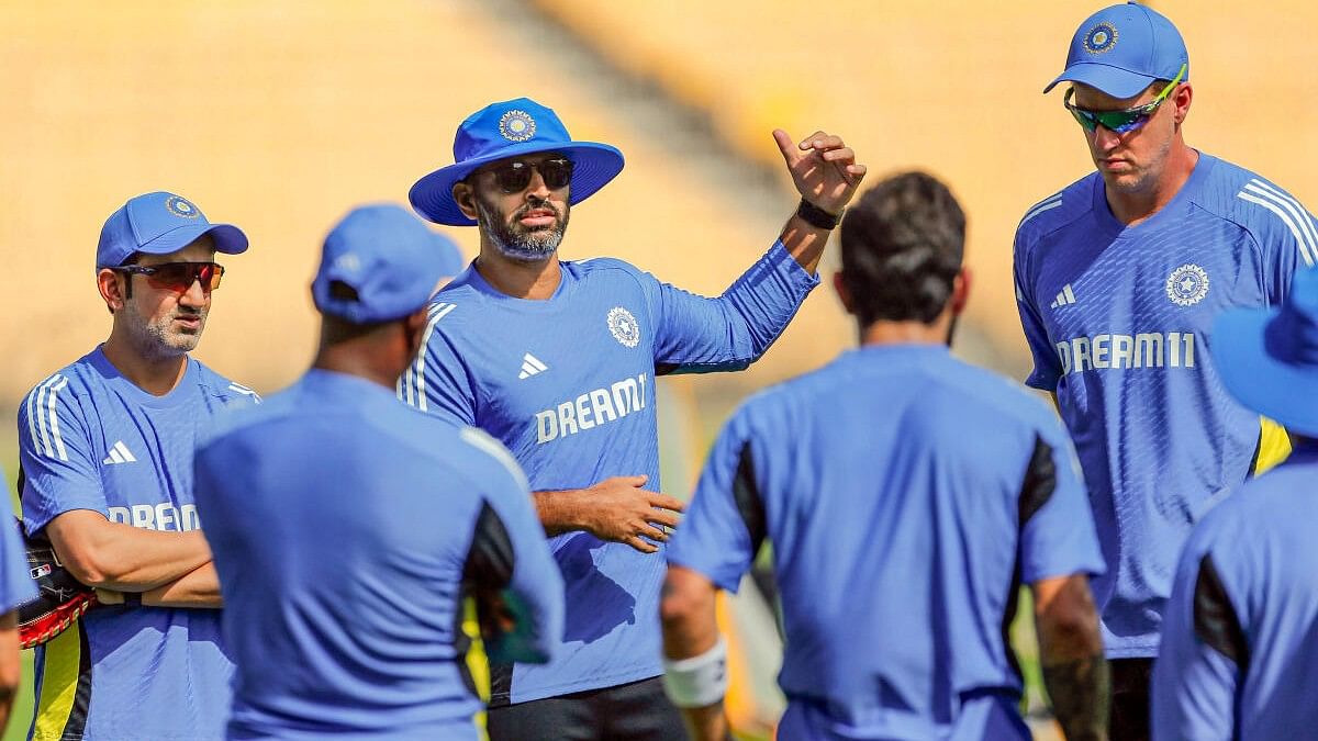 <div class="paragraphs"><p>Indian cricket team head coach Gautam Gambhir with players during a training session ahead of the first Test match against Bangladesh.</p></div>