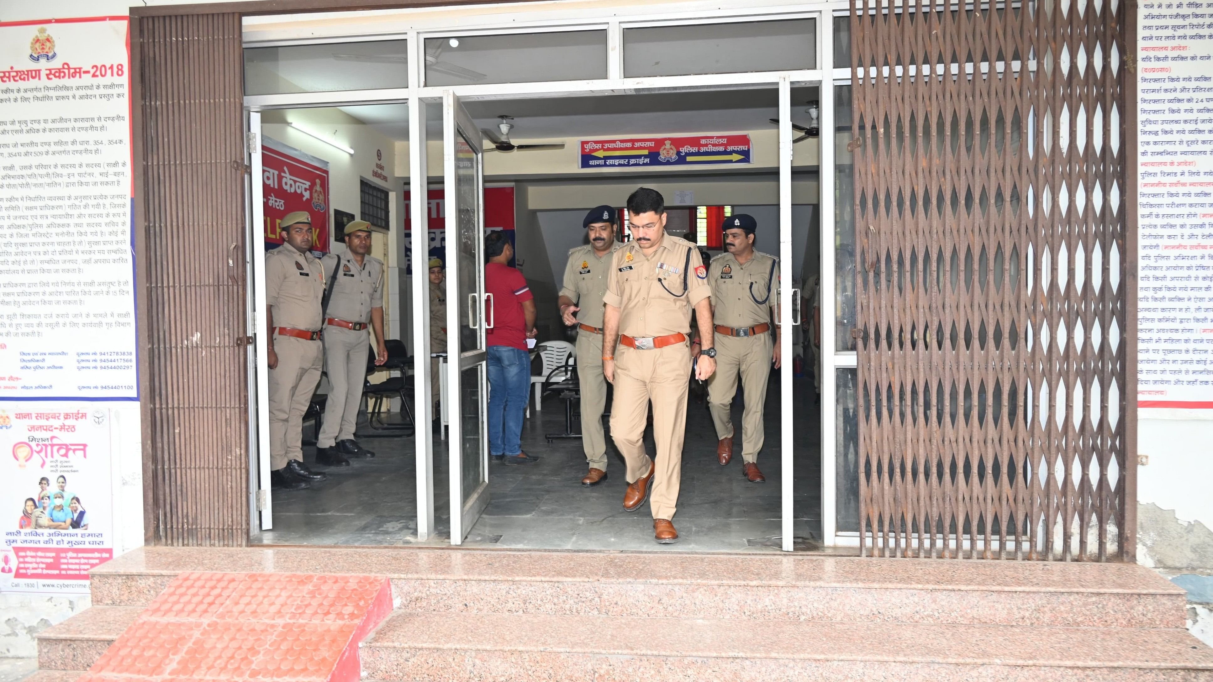 <div class="paragraphs"><p>Representational picture of Meerut police</p></div>