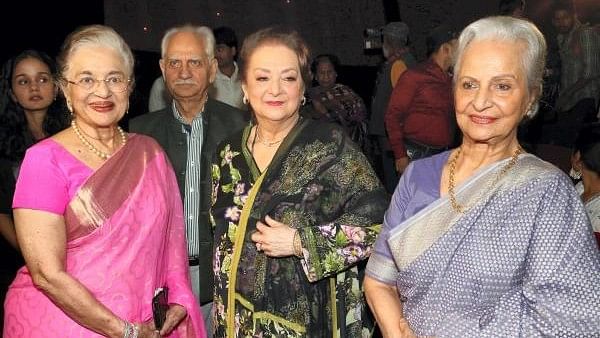 <div class="paragraphs"><p>Saira Banu (Centre), along with Asha Parekh (Left), and Waheeda Rehman (Right) at the event&nbsp;at an event ‘Dilip Kumar – Hero of Heroes: A Film Festival Celebrating 100 years of a Legend of Indian cinema’ in Mumbai in December 2022.</p></div>