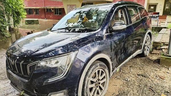 <div class="paragraphs"><p>The SUV parked at the NIT police station after an accident in which a manager and a cashier of a private bank died when the vehicle submerged in a waterlogging underpass, in Faridabad.</p></div>