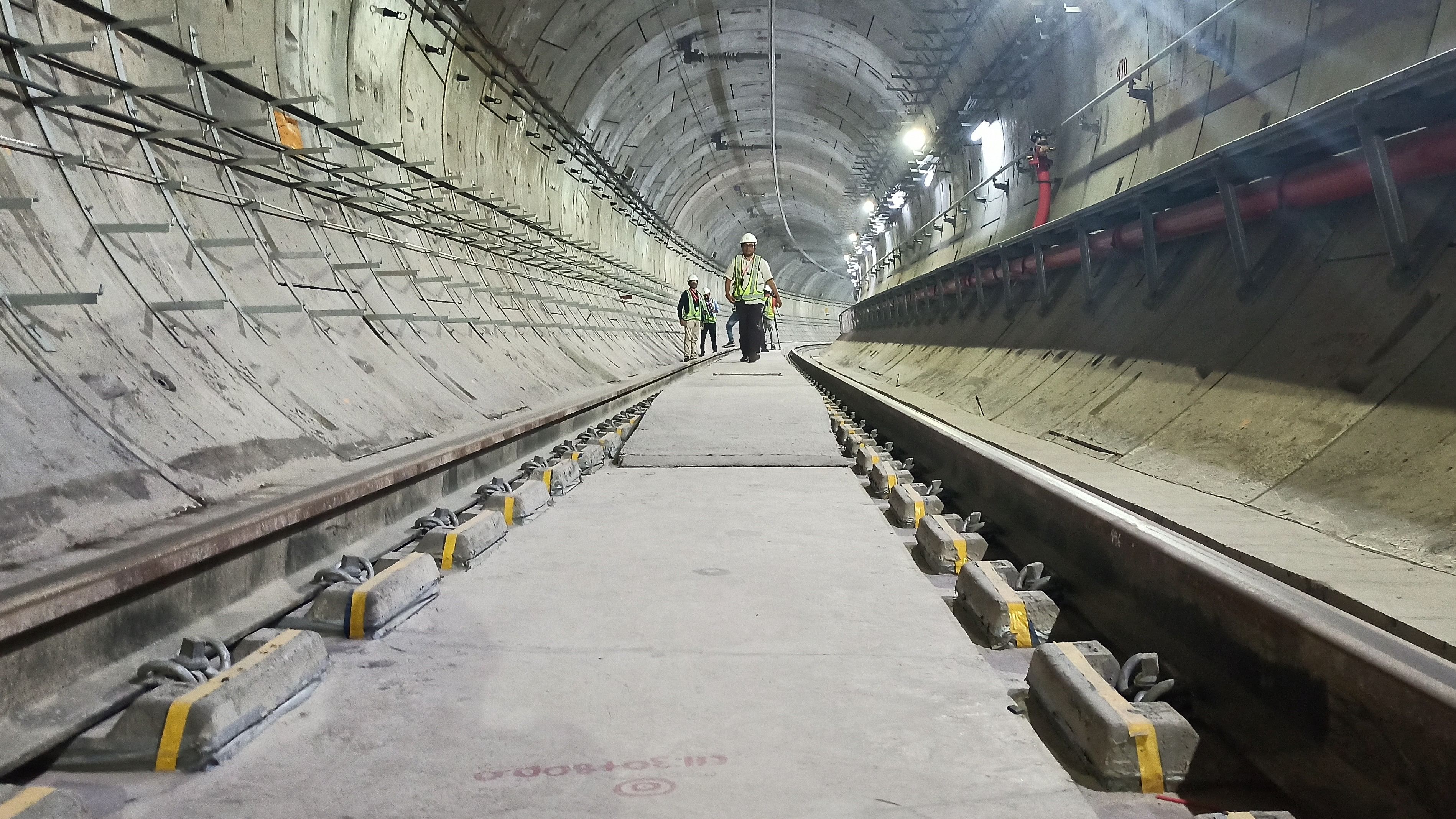 <div class="paragraphs"><p>Mumbai Metro Line-3 will start running by the end of September.</p></div>