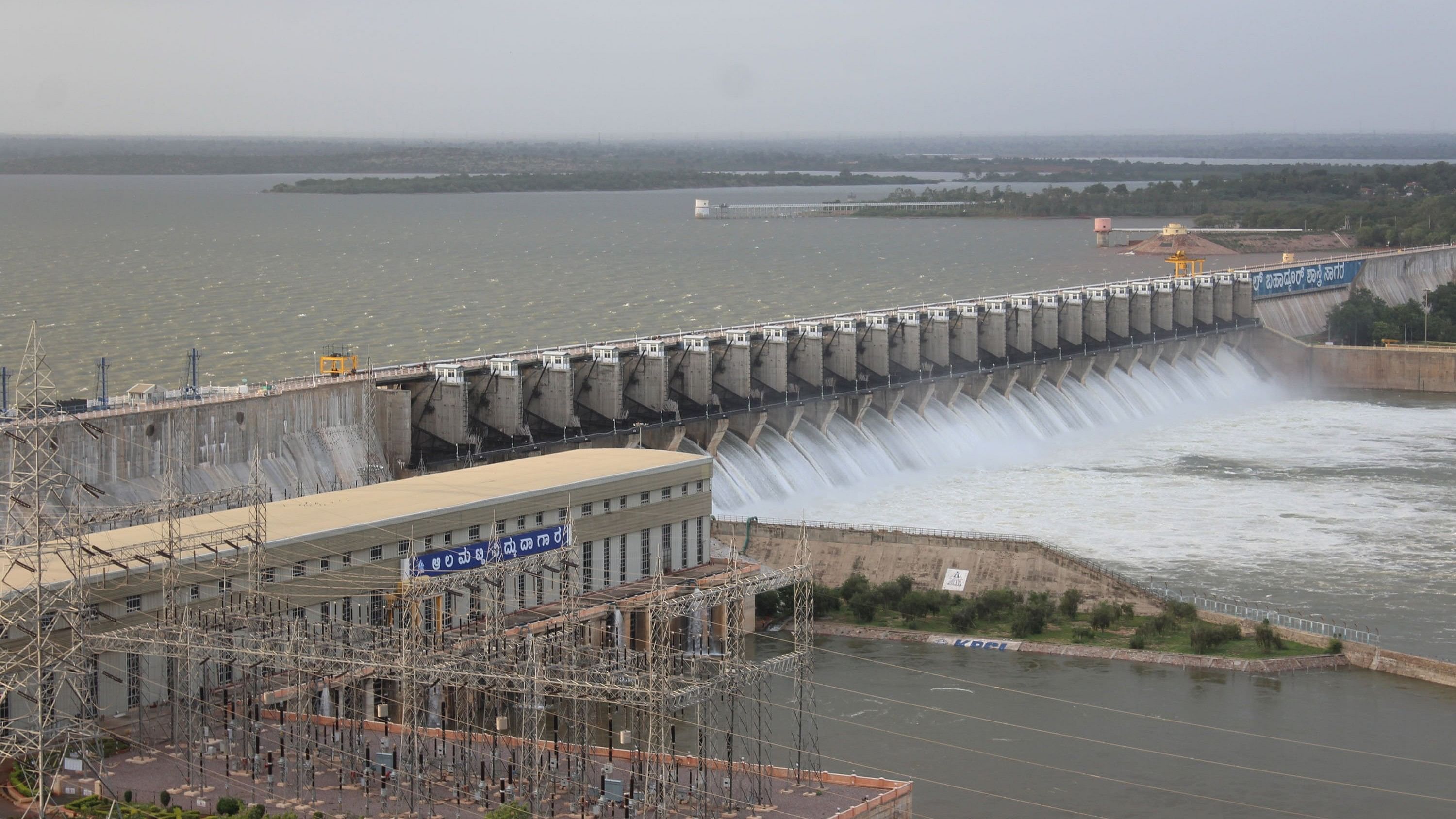 <div class="paragraphs"><p>The Lal Bahadur Shastri Dam is also known as Almatti Dam</p></div>