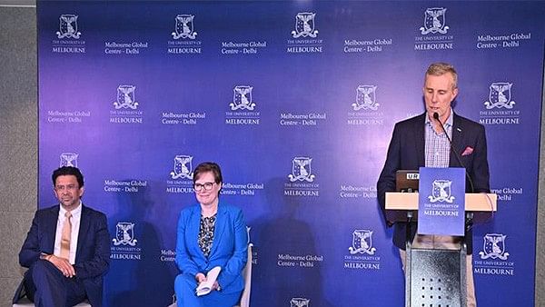 <div class="paragraphs"><p>University of Melbourne launches centre in Delhi.</p></div>