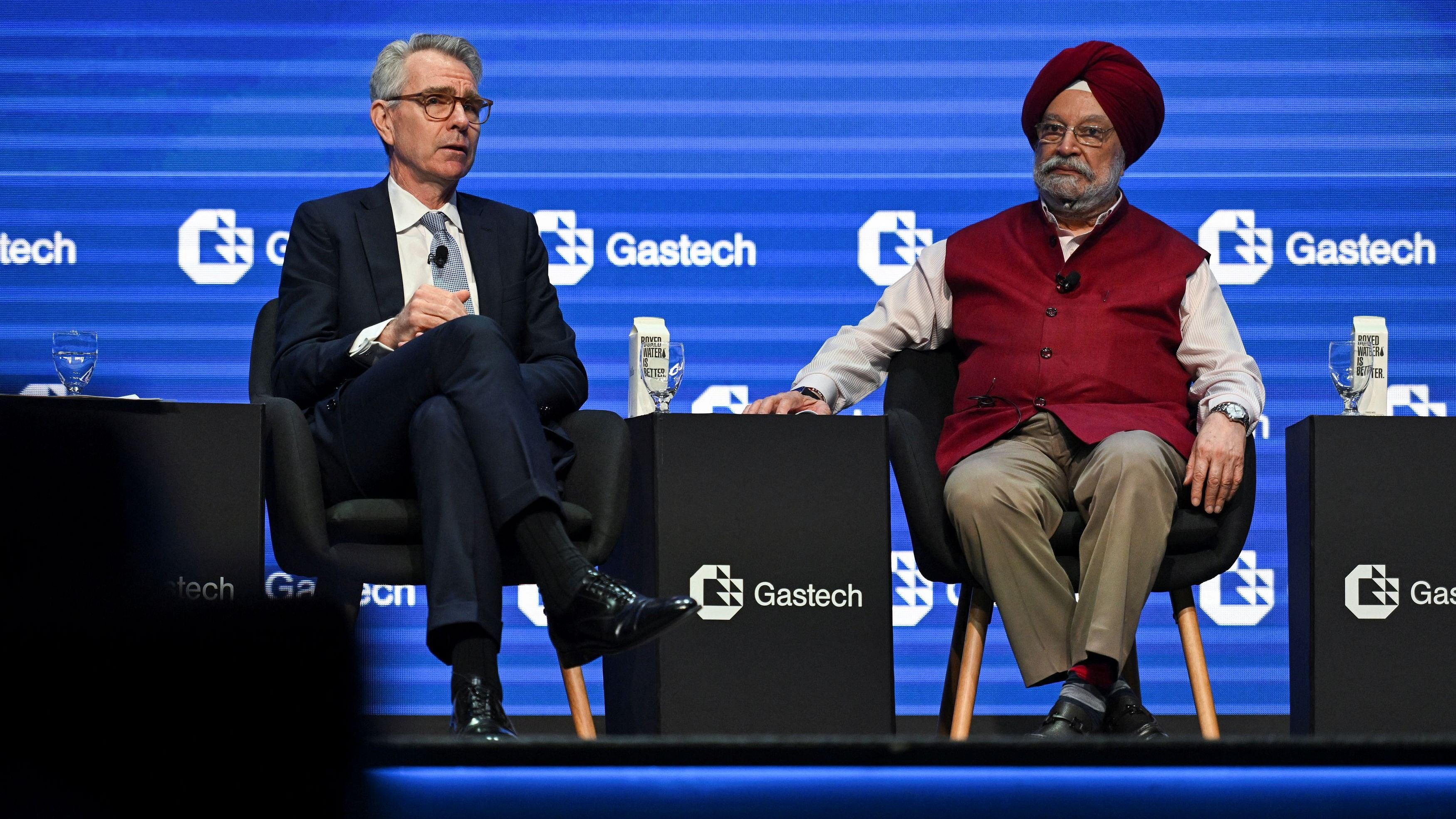 <div class="paragraphs"><p>US Assistant Secretary for Energy Resources Geoffrey Pyatt and Minister of Petroleum &amp; Natural Gas Hardeep Singh Puri sit on a panel  in Houston for the annual Gastech conference in Houston, Texas.</p></div>