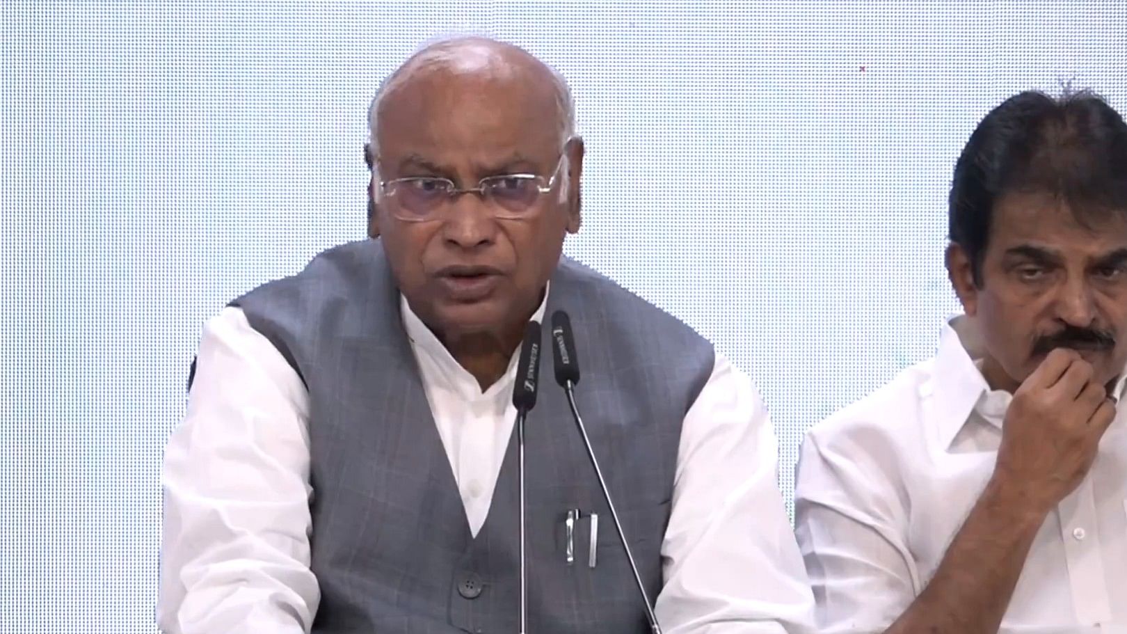 <div class="paragraphs"><p>Party president Mallikarjun Kharge addresses a presser after Congress announced guarantees for Haryana polls</p></div>