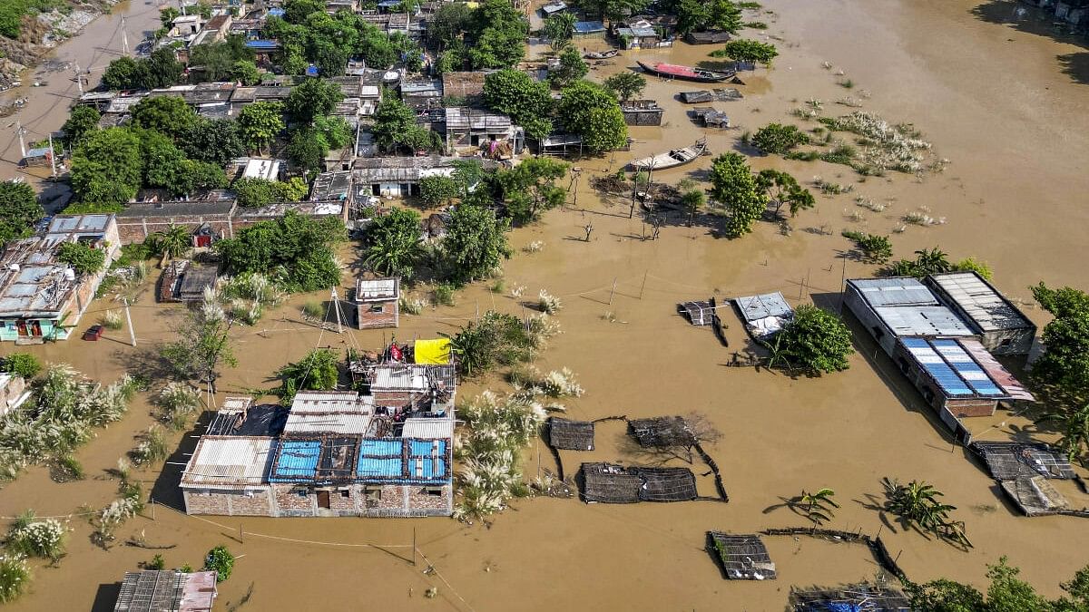 <div class="paragraphs"><p>An aerial view of flood affected Bind Tola after the water lavel of Ganga river rose following heavy rains, in Patna, Wednesday, Sept. 18, 2024</p></div>