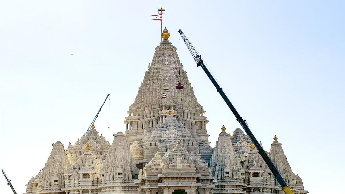 <div class="paragraphs"><p>BAPS Swaminarayan Akshardham in USA.</p></div>