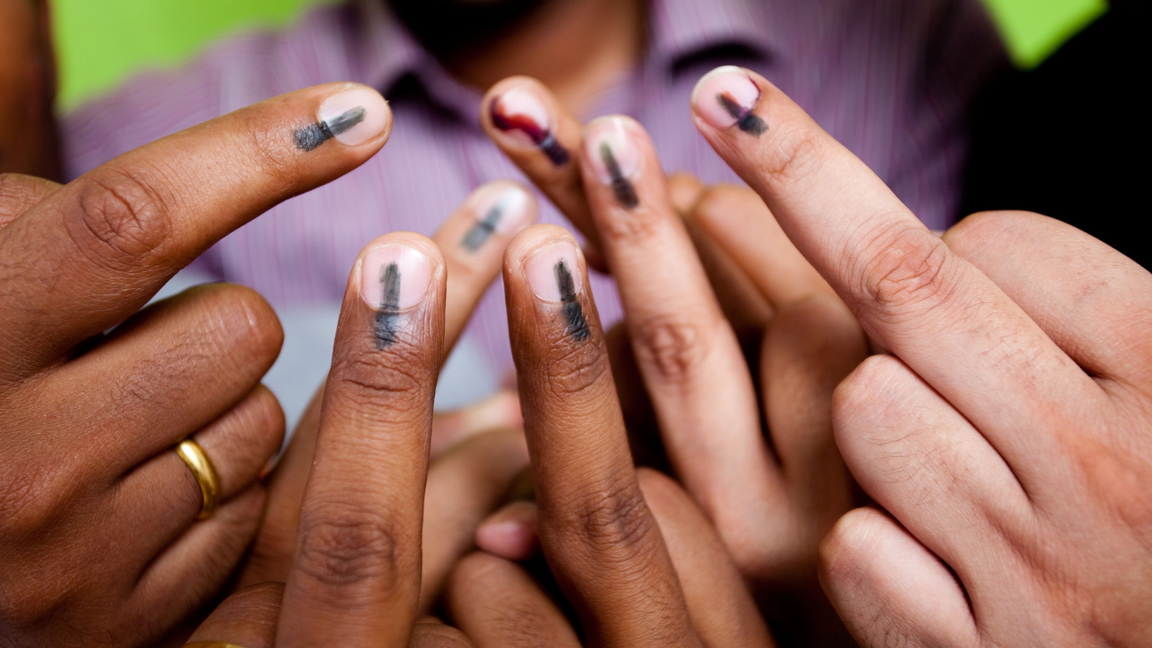 <div class="paragraphs"><p>Representative image showing people vote</p></div>