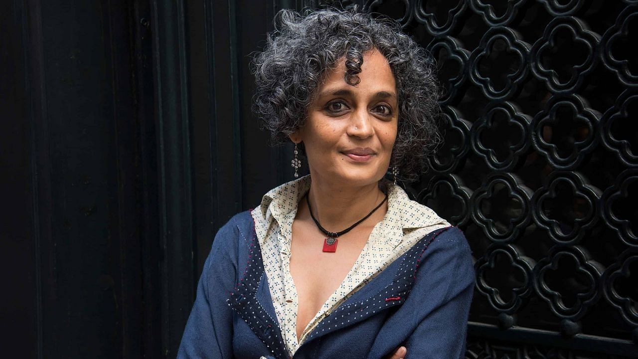 <div class="paragraphs"><p>Arundhati Roy.</p></div>