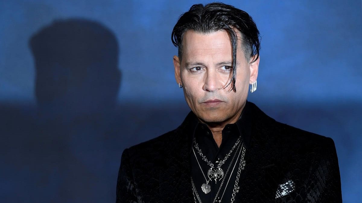 <div class="paragraphs"><p>Johnny Depp.</p></div>