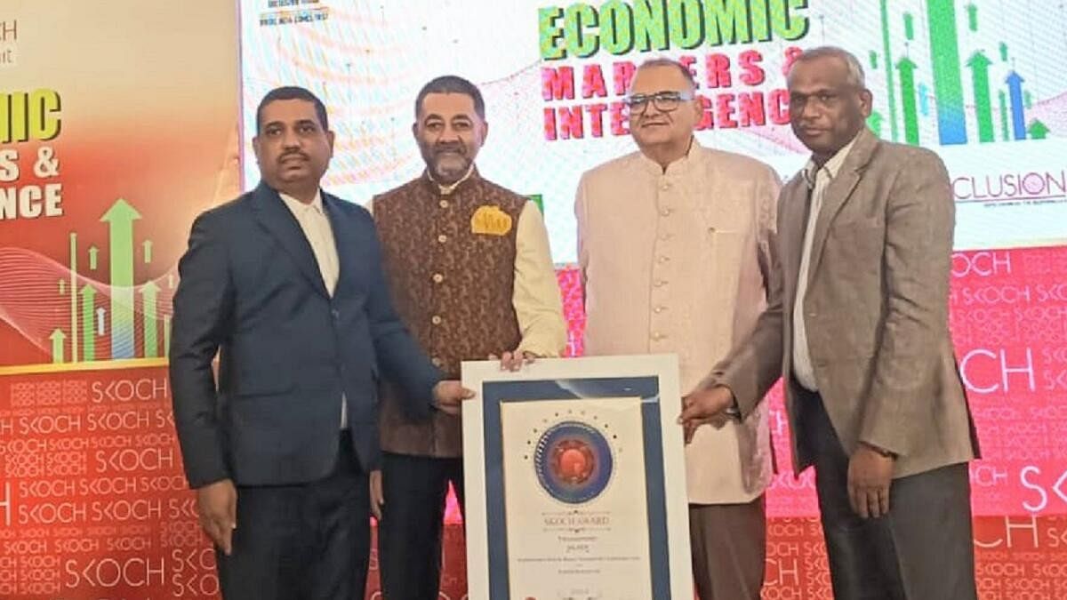 <div class="paragraphs"><p>Karnataka State Road Transport Corporation (KSRTC) on Saturday bagged Skoch national award for its implementation of "Sarige Sanjeevini" - heart related screening and treatment for employee's initiative.</p></div><div class="paragraphs"><p><br></p></div>