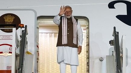 <div class="paragraphs"><p>PM Modi emplanes for USA to participate in the 6th Quad Leaders’ Summit.</p></div>