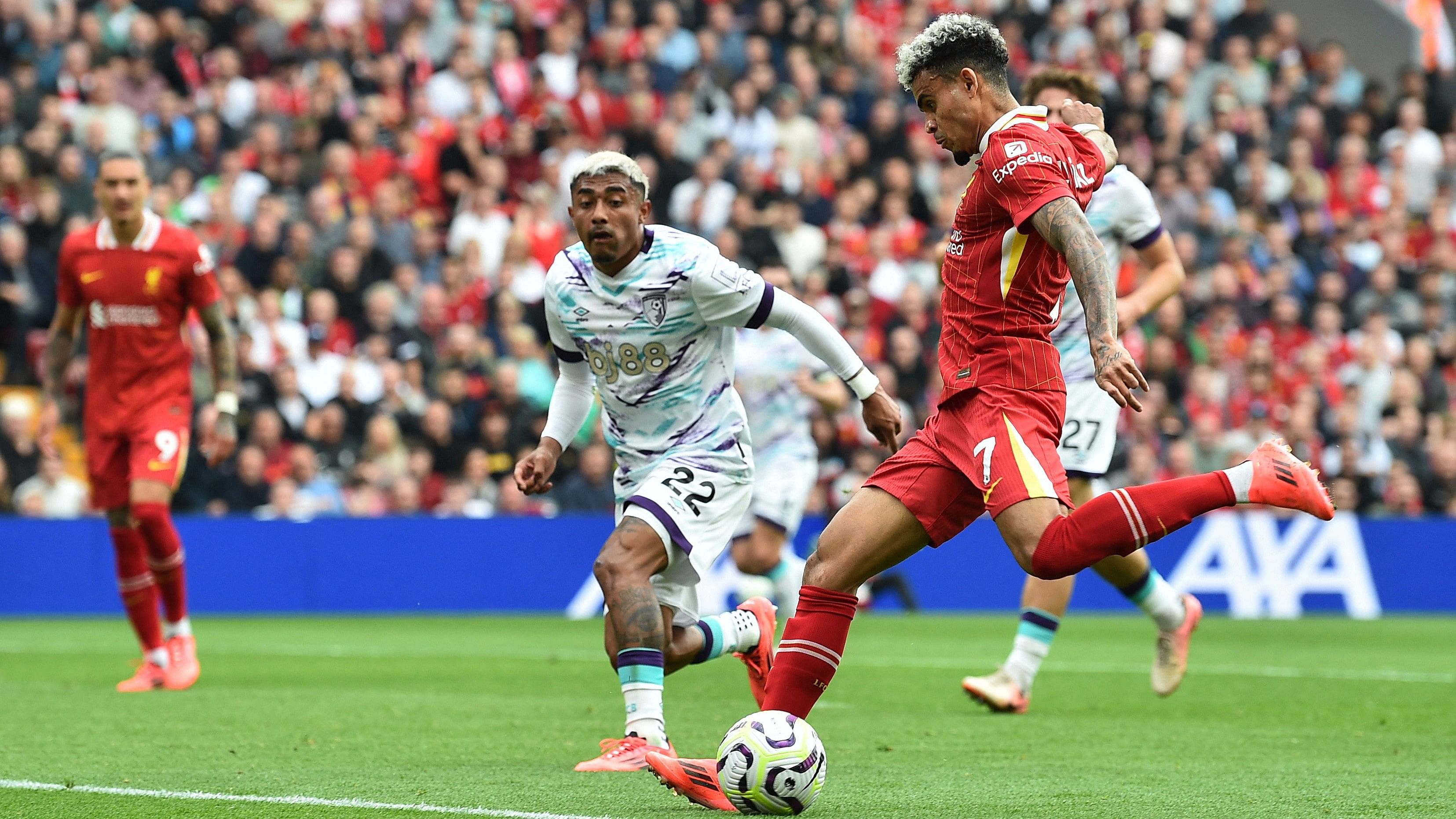 <div class="paragraphs"><p>Liverpool's Luis Diaz scores their second goal against Bournemouth, Sept 21, 2024.</p></div>