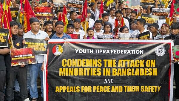 <div class="paragraphs"><p>Agartala: Tripura Chakma Students' Association supporters protest against the alleged atrocities and killings of indigenous people in Bangladesh's Chittagong Hill Tracts (CHT), in Agartala, Saturday, September 21, 2024. </p></div>