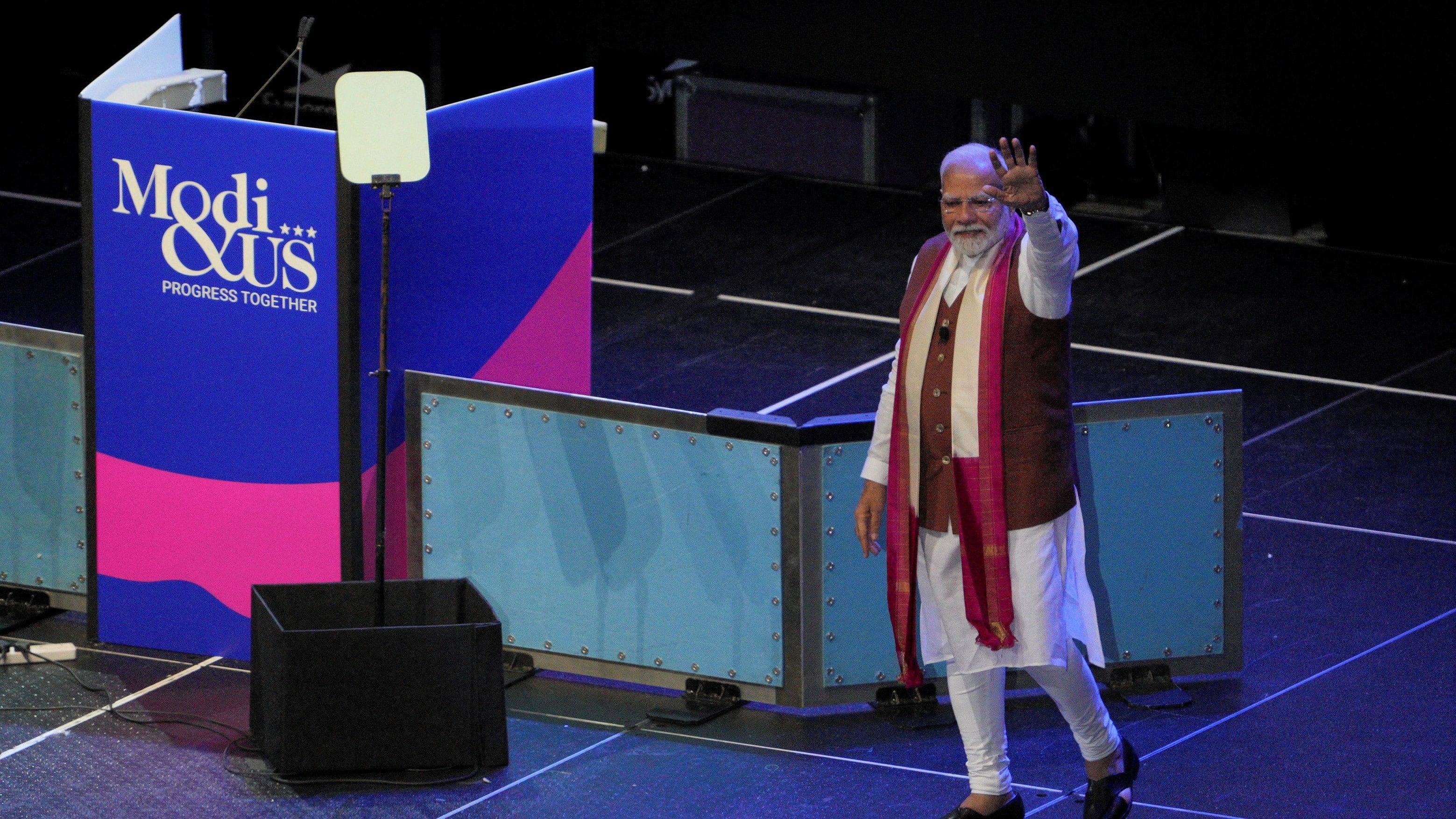 <div class="paragraphs"><p>Narendra Modi attends a gathering of the Indo-American Community of USA  in New York City.</p></div>