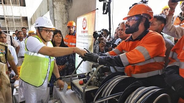 <div class="paragraphs"><p>Union Railway Minister Ashwini Vaishnaw during an inspection visit of the under-construction Gandhinagar Railway Station, in Jaipur, Tuesday, September 24, 2024. </p></div>