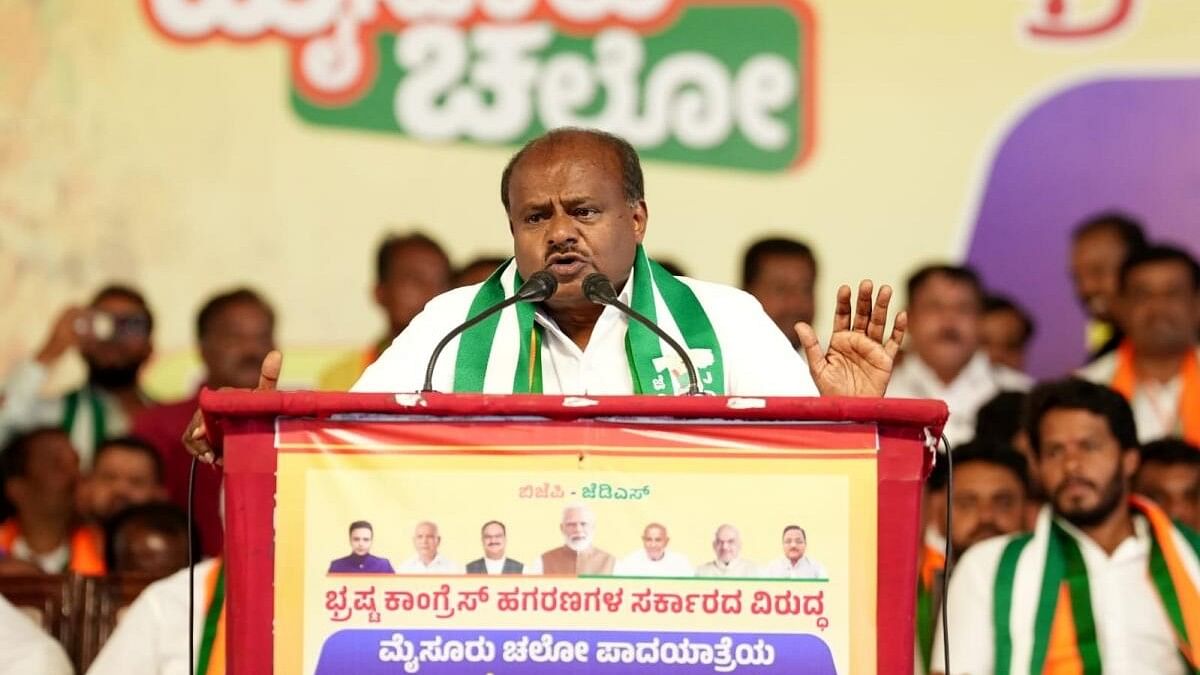 <div class="paragraphs"><p>HD Kumaraswamy.</p></div>