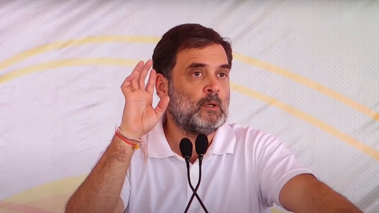 <div class="paragraphs"><p> Congress leader and LoP in Lok Sabha Rahul Gandhi addresses a public meeting ahead of Jammu and Kashmir Assembly elections.</p></div>