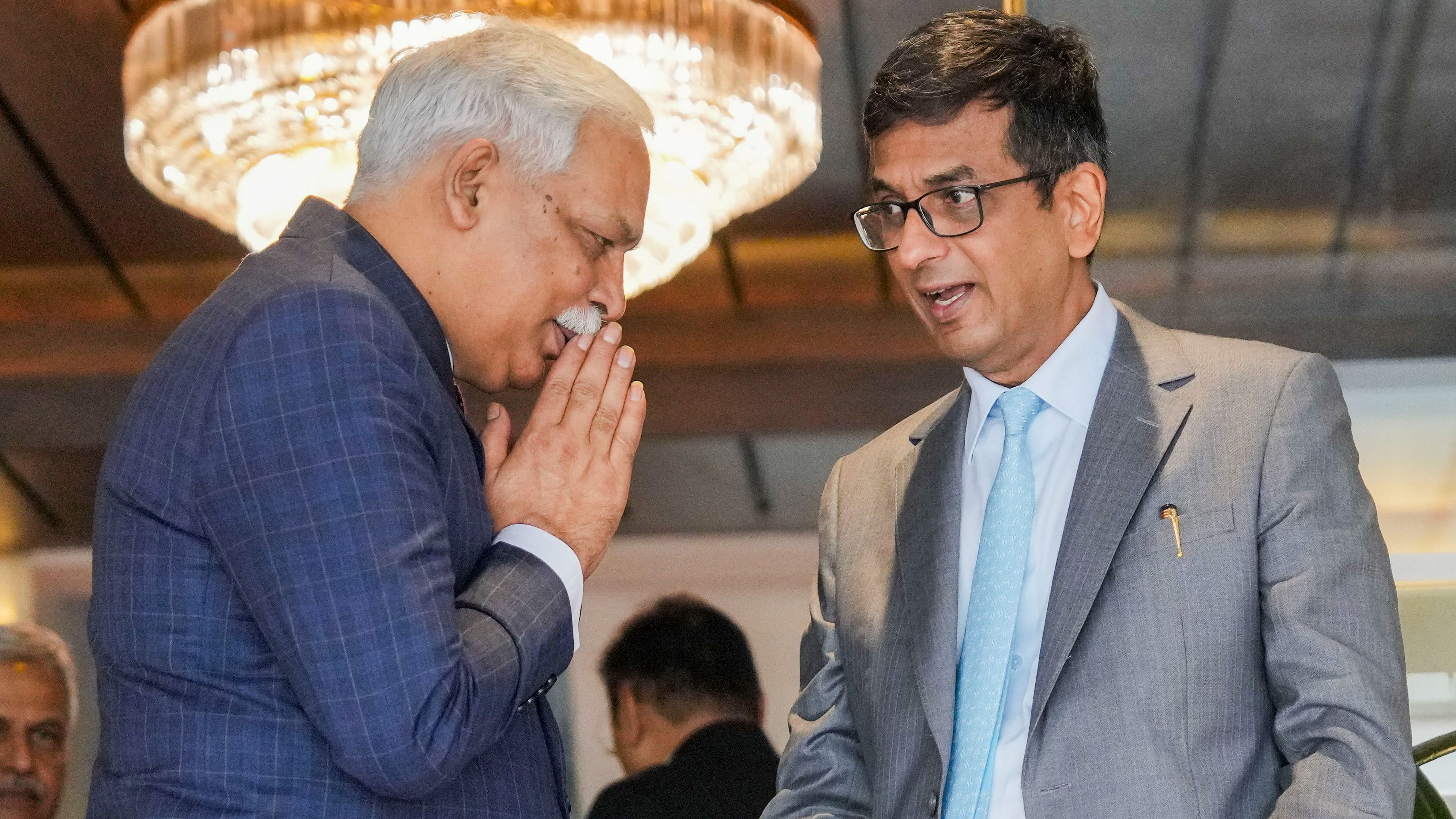 <div class="paragraphs"><p>Chief Justice of India D.Y. Chandrachud with Bombay High Court Chief Justice Devendra Kumar Upadhyayaa.</p></div>