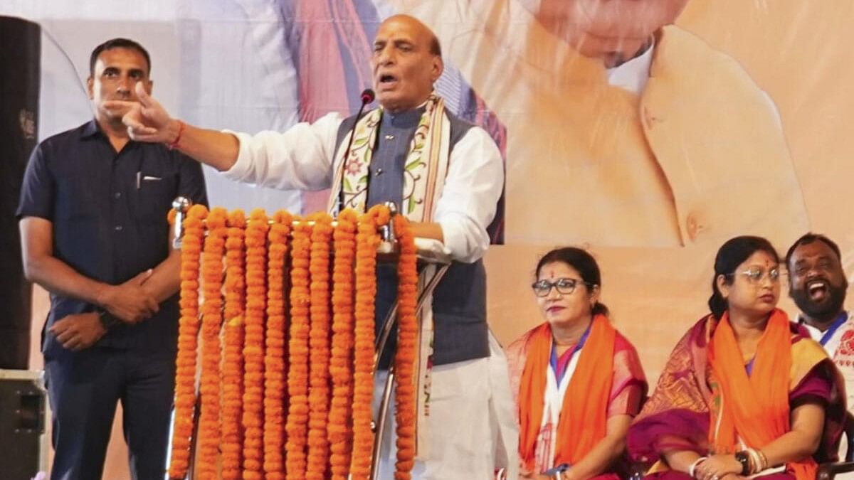 <div class="paragraphs"><p>Rajnath Singh speaks during the Parivartan Rally in Dhanbad.&nbsp;</p></div>