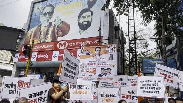 <div class="paragraphs"><p>Shiv Sena (Shinde) supporters celebrate after Akshay Shinde, the accused in the Badlapur sexual assault case of two minor girls, was killed in police encounter, in Pune</p></div>