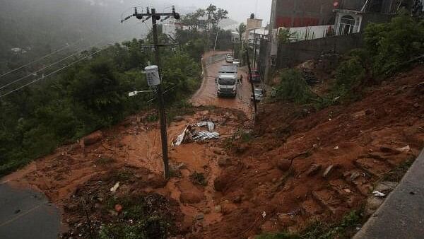 <div class="paragraphs"><p>A general view shows a mudslide caused by Hurricane John, in Acapulco, Mexico</p></div>