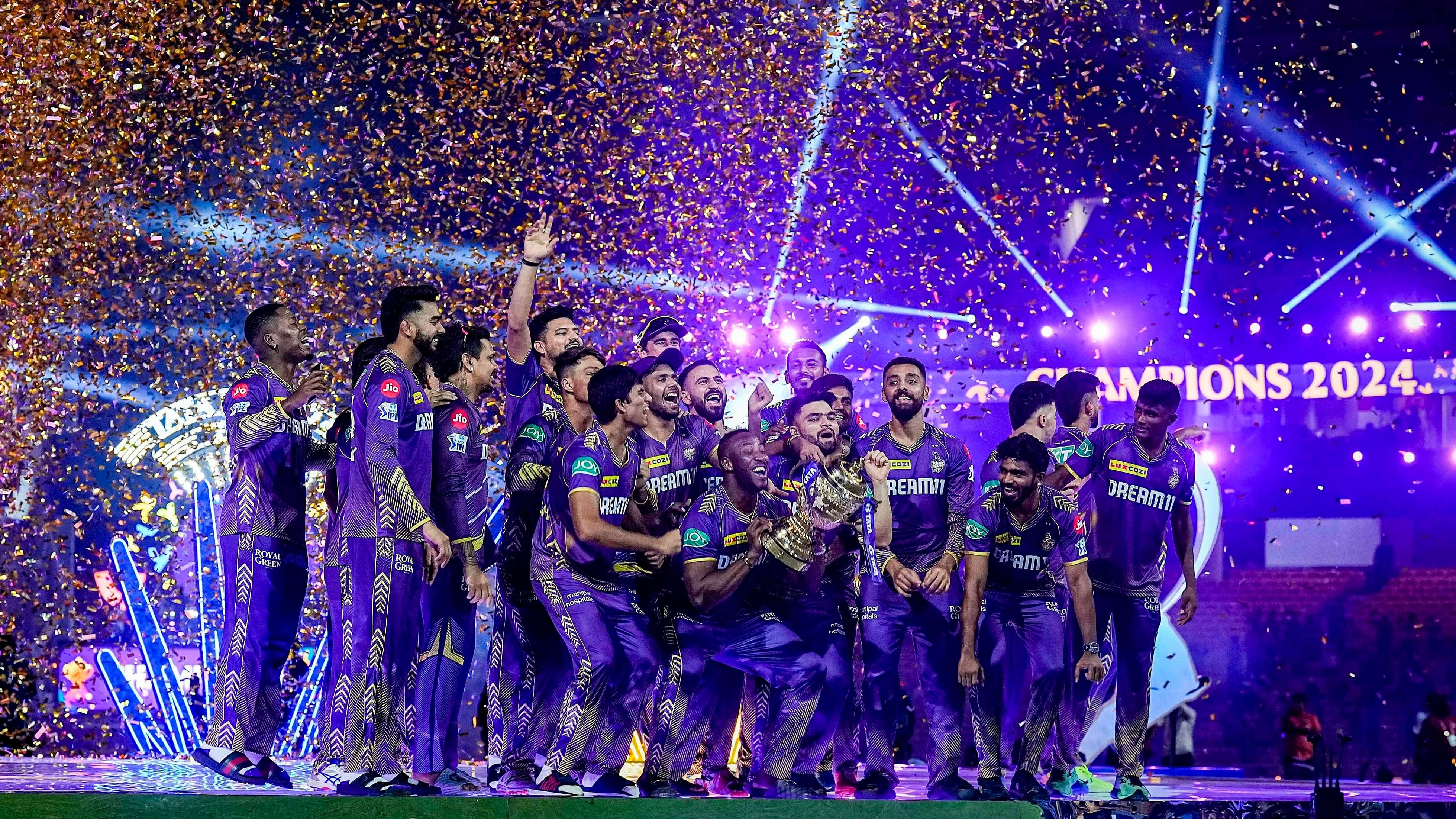 <div class="paragraphs"><p>Kolkata Knight Riders players celebrate with the Indian Premier League (IPL) 2024 trophy.</p></div>