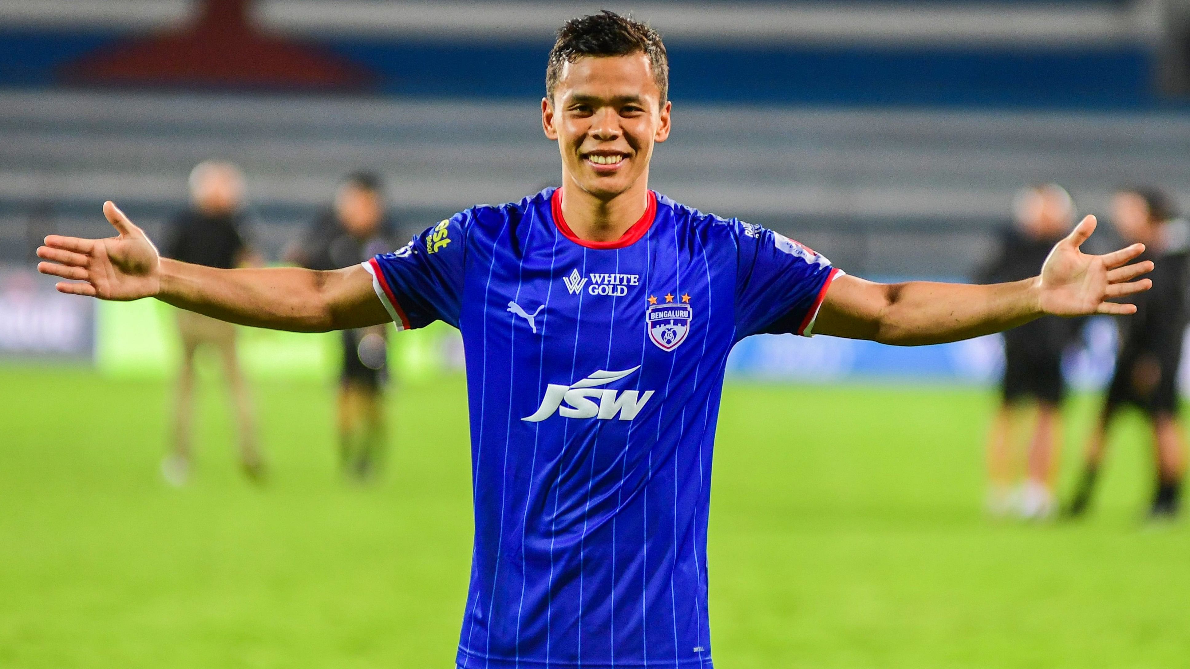 <div class="paragraphs"><p>Suresh Singh Wangjam scored BFC's second goal during their convincing 3-0 victory over Mohun Bagan at the Sree Kanteerava stadium in Bengaluru on Saturday.</p></div>