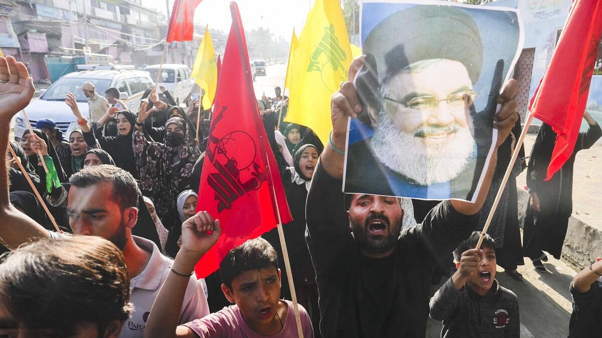 <div class="paragraphs"><p>Shia Muslims holding placards shout slogans during a protest march after Hezbollah leader Hasan Nasrallah in India. (Representative image)</p></div>