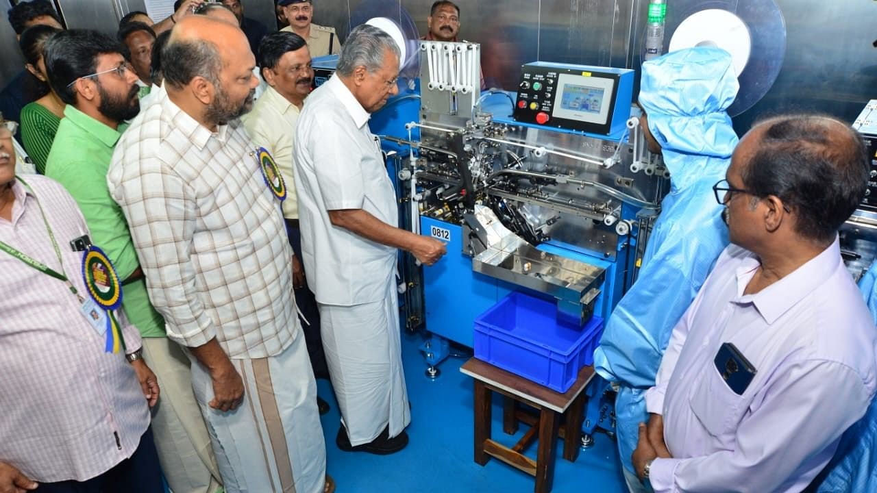 <div class="paragraphs"><p>Kerala on Tuesday opened India’s first supercapacitor manufacturing center at Keltron Components Complex.</p></div>