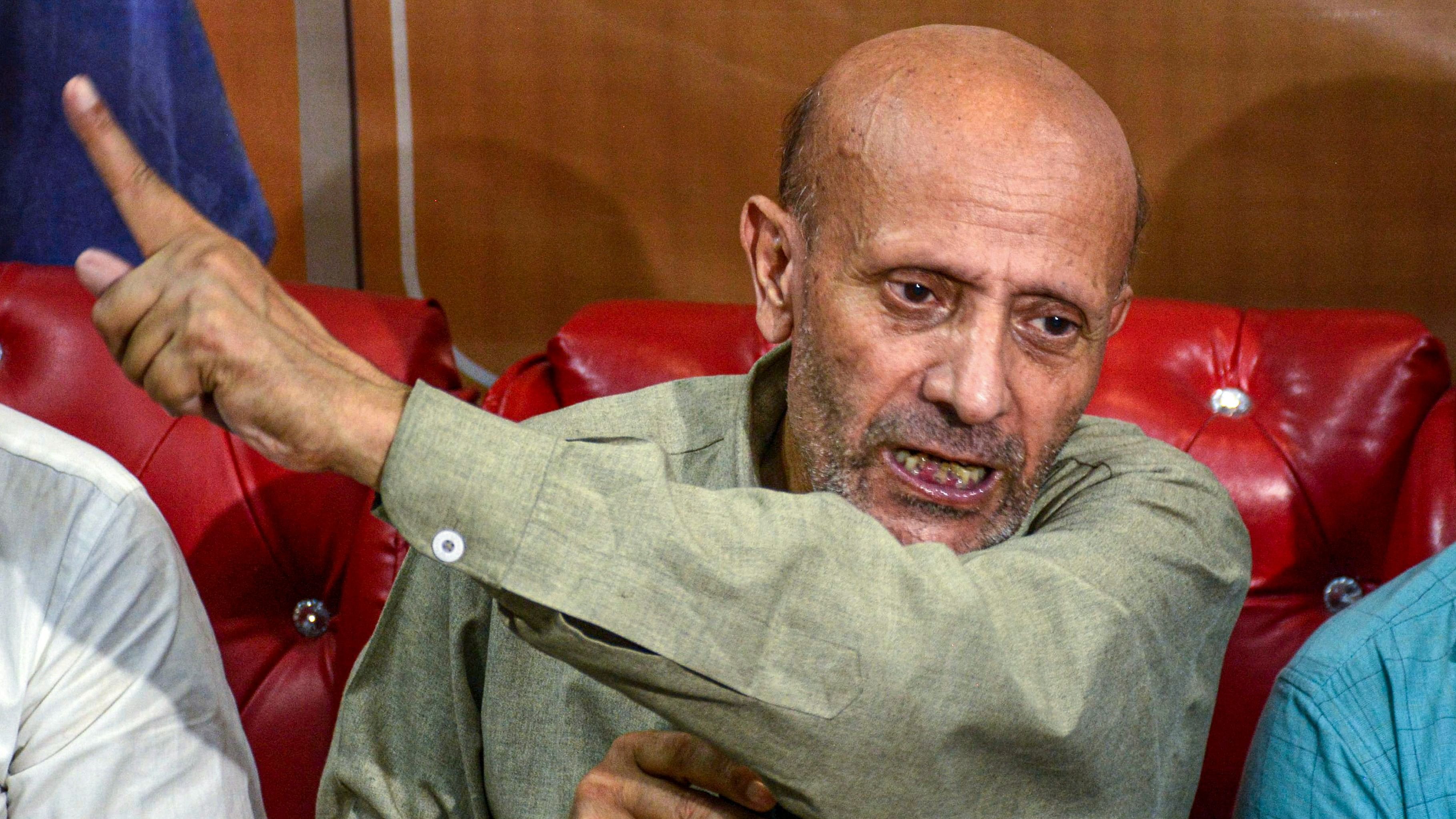 <div class="paragraphs"><p>Member Parliament and Awami Ittehad Party (AIP) chief Sheikh Abdul Rashid, popularly known as Engineer Rashid.</p></div>