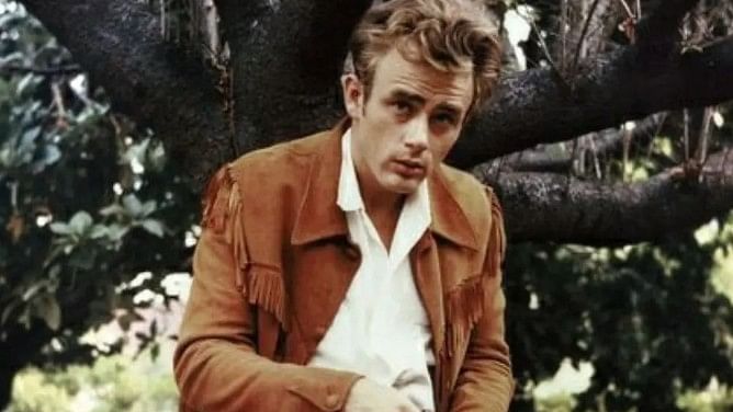 <div class="paragraphs"><p>Legendary Hollywood star James Dean.</p></div>