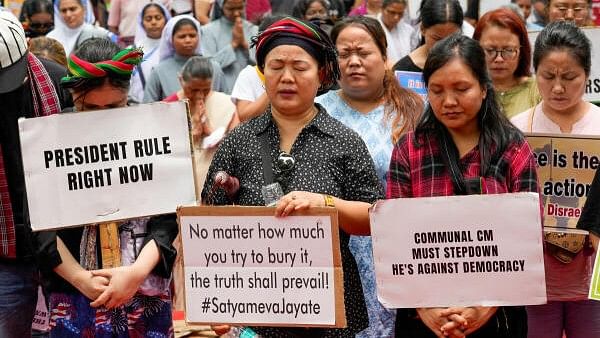 <div class="paragraphs"><p>People from Manipur along with members of various civil societies stage a protest.</p></div>