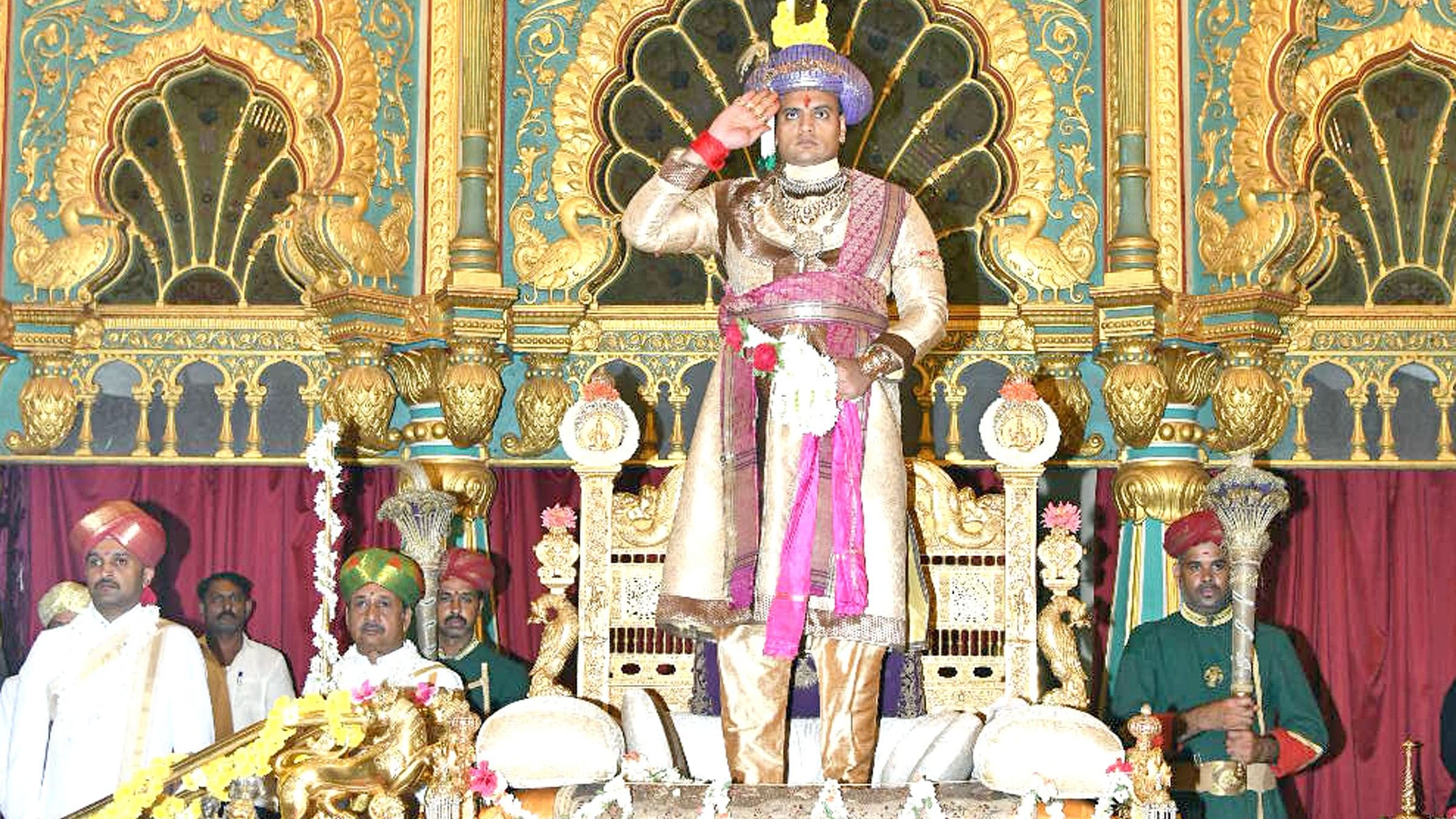 <div class="paragraphs"><p>The titular head of the erstwhile royal family of Mysuru, Yaduveer Krishnadatta Chamaraja Wadiyar, conducting a private durbar for the 10th time.</p></div>