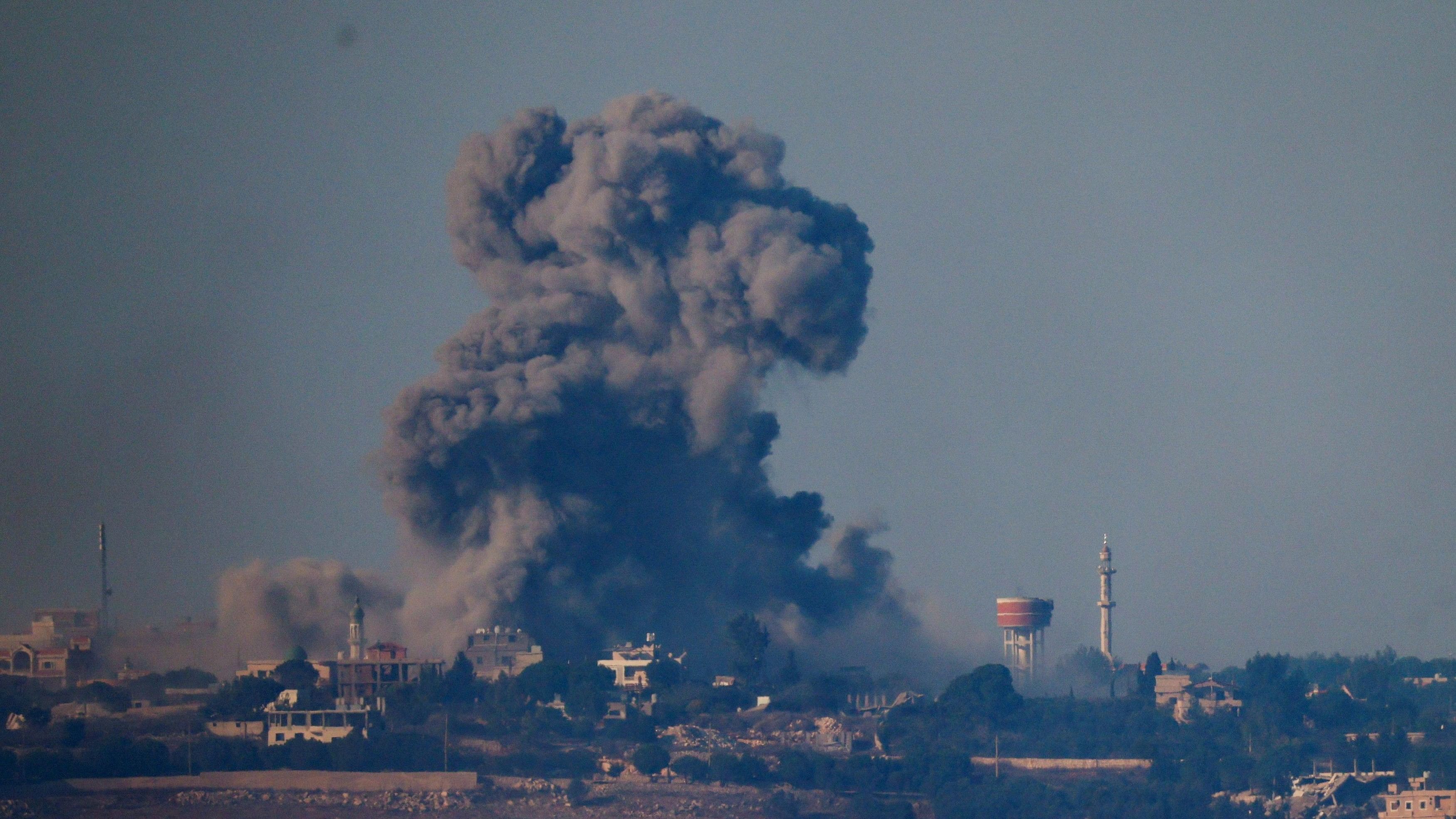 <div class="paragraphs"><p>Smoke billows after an Israeli Air Force air strike in southern Lebanon village, amid cross-border hostilities between Hezbollah and Israel, as seen from northern Israel, October 3, 2024. </p></div>