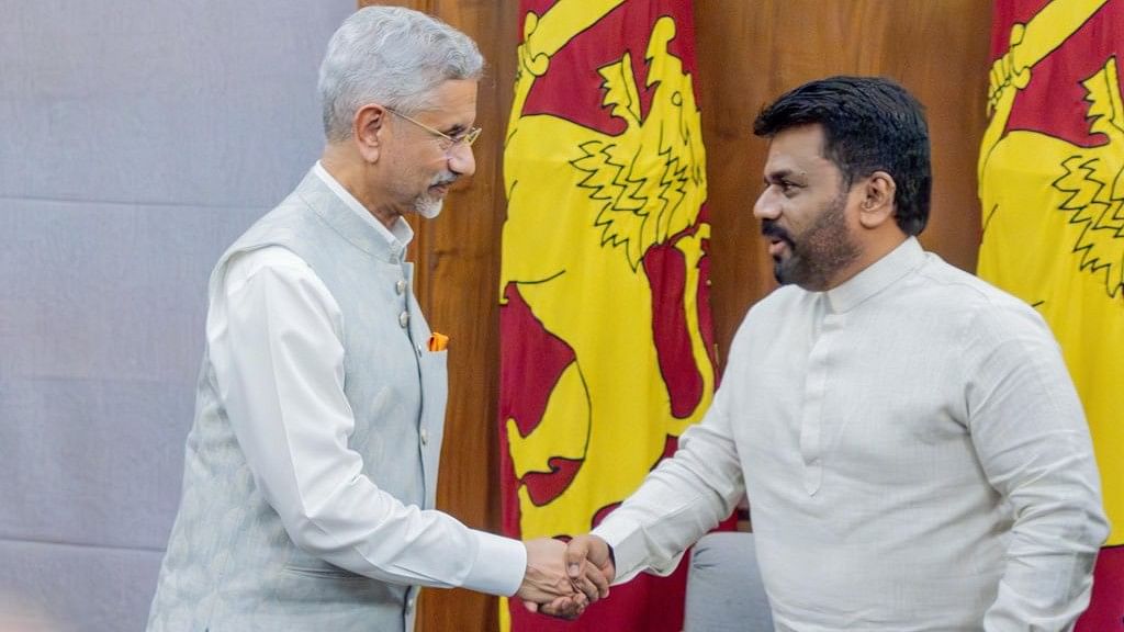 <div class="paragraphs"><p>External Affairs Minister S Jaishankar on Friday met Sri Lankan President Anura Kumara Dissanayake.</p></div>