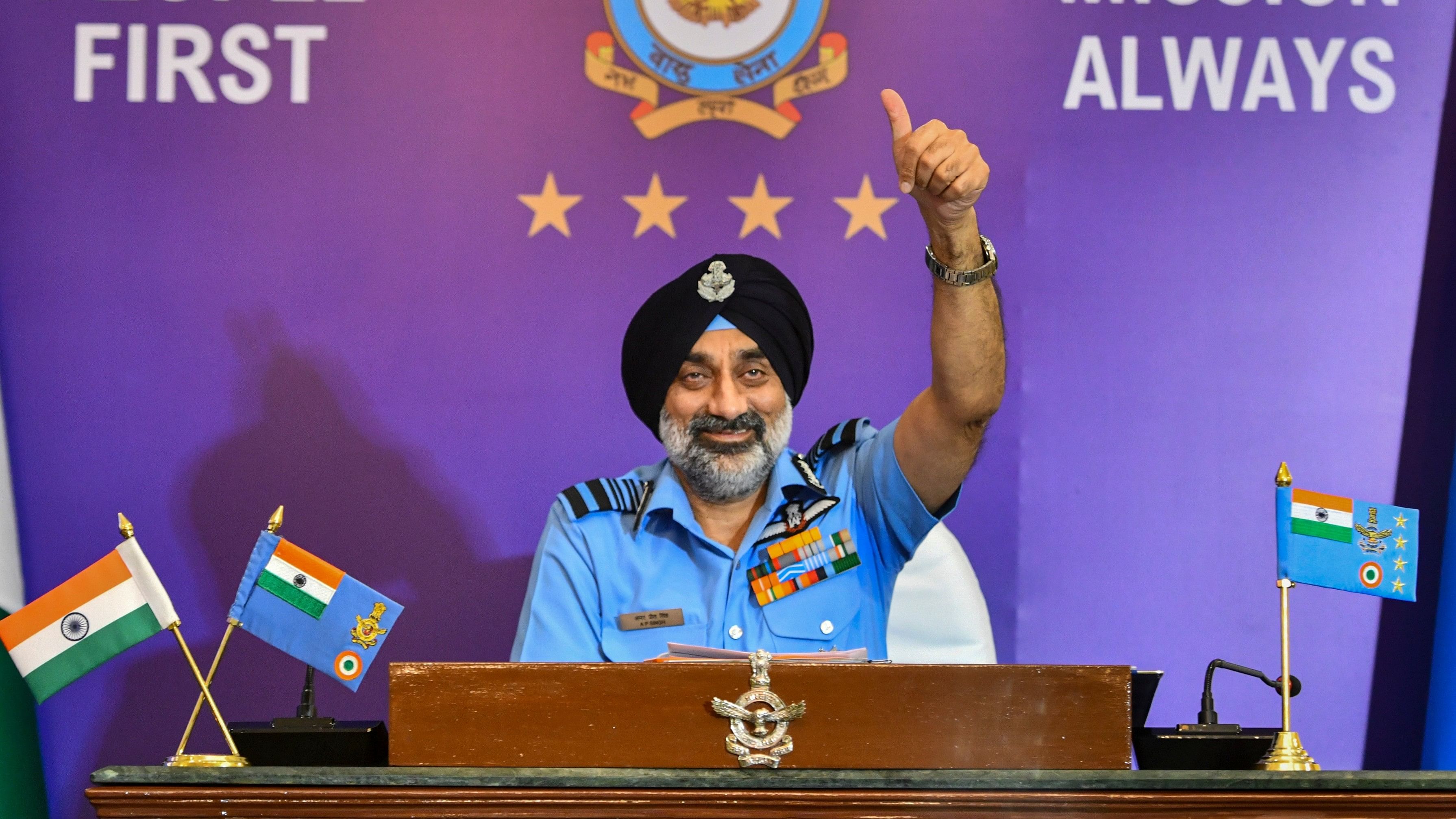 <div class="paragraphs"><p>Chief of the Air Staff (CAS) Air Chief Marshal Amar Preet Singh addresses a press conference, at Akash Air Force Mess.</p></div>