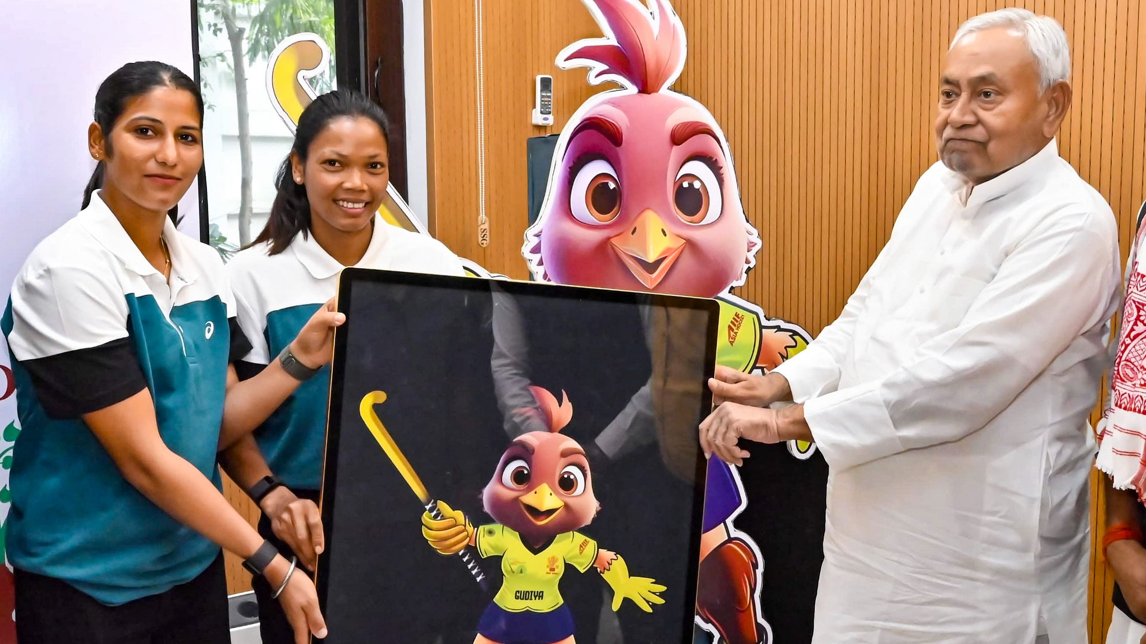 <div class="paragraphs"><p>Bihar Chief Minister Nitish Kumar unveils the mascot and logo of the Asian Women's Hockey Champions Trophy 2024, in Patna, Saturday, Oct. 5, 2024.</p></div>