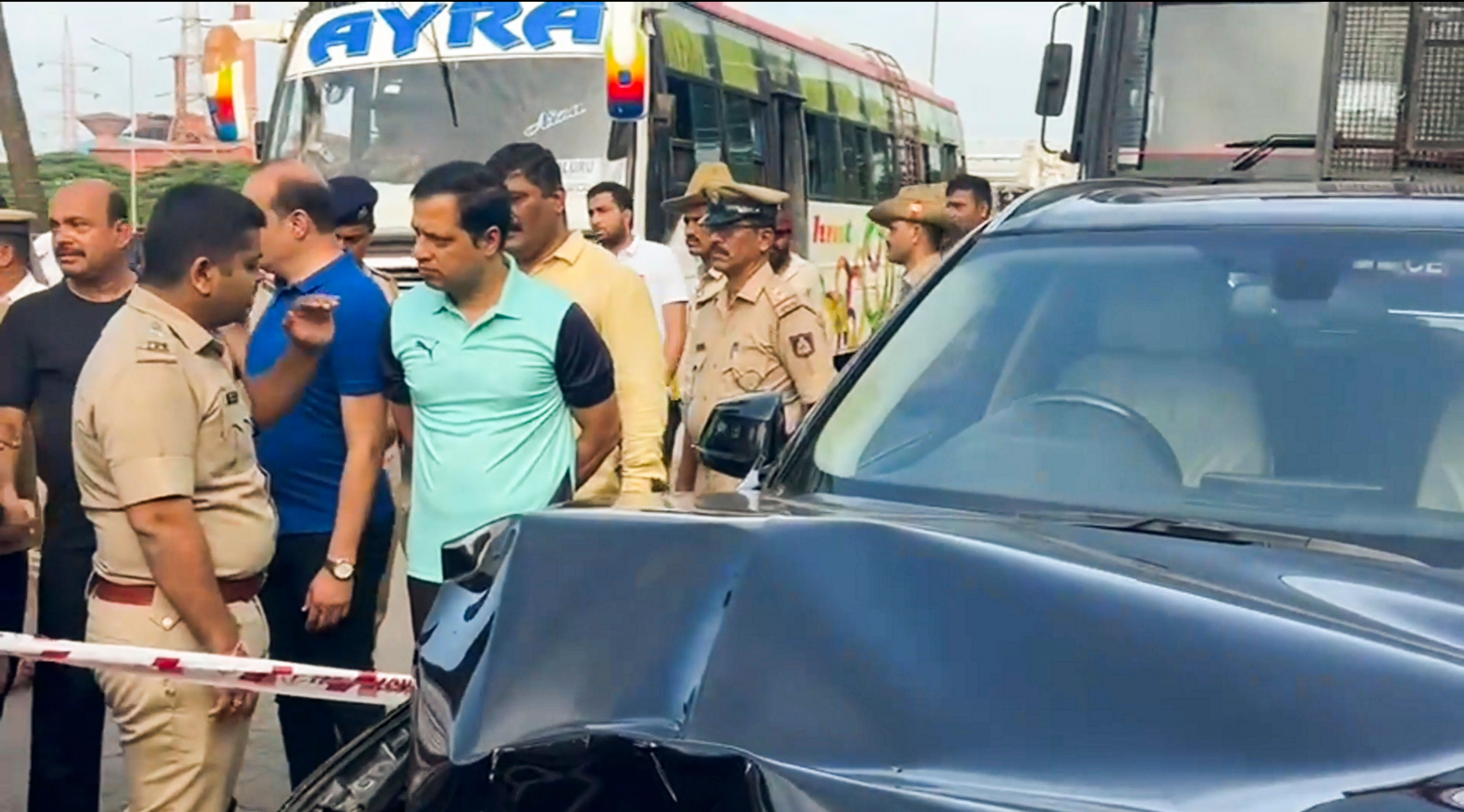 <div class="paragraphs"><p>Mangalore: The car of Mumtaz Ali, brother of former Congress MLA Mohiuddin Bava, found abandoned on Kulur Bridge, in Mangalore, Sunday, Oct. 6, 2024. Ali was reported missing after leaving home on Saturday.</p></div>