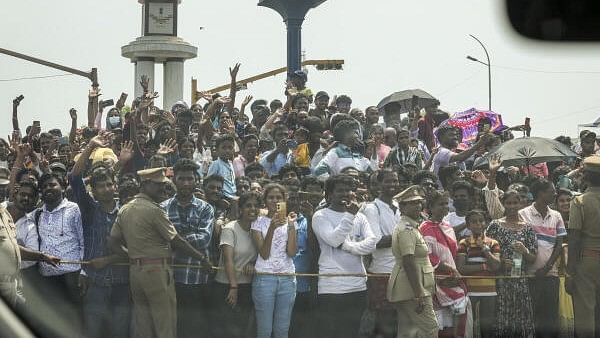 <div class="paragraphs"><p>Spectators during an air show as part of the 92nd Indian Air Force (IAF) Day, at the Marina Beach, in Chennai.</p></div>