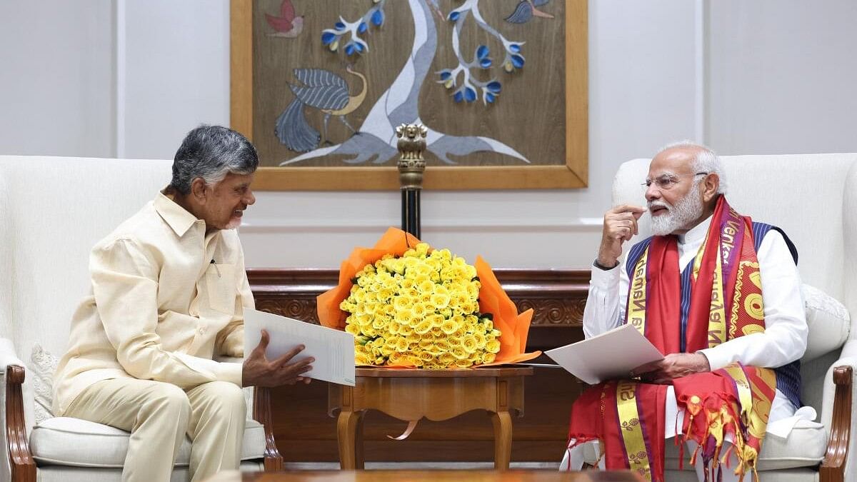 <div class="paragraphs"><p>Andhra Pradesh Chief Minister N. Chandrababu Naidu with Prime Minister Narendra Modi, in New Delhi.</p></div>