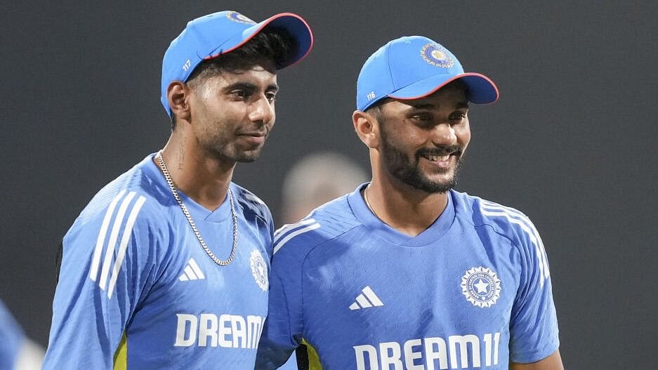 <div class="paragraphs"><p>India’s Mayank Yadav (L) and Nitish Kumar Reddy pose for photographers before the first T20 International cricket match between India and Bangladesh at Shrimant Madhavrao Scindia Cricket Stadium, in Gwalior, Sunday, October 6, 2024. </p></div>