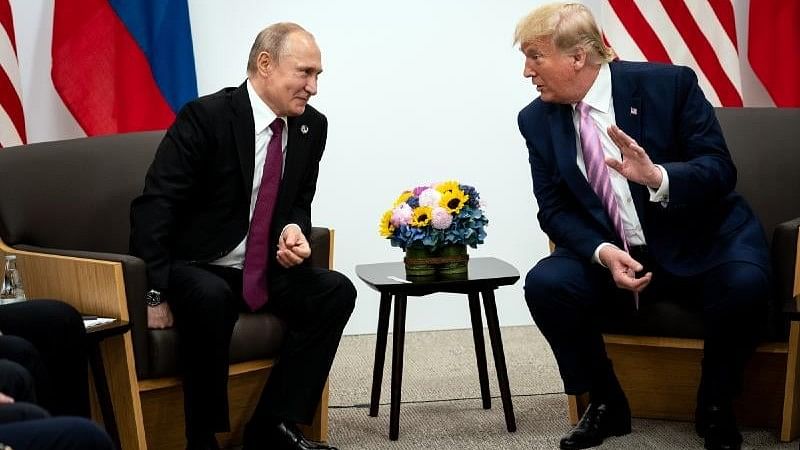 Trump Secretly Stayed in Touch With Putin After Leaving Office, Book Says