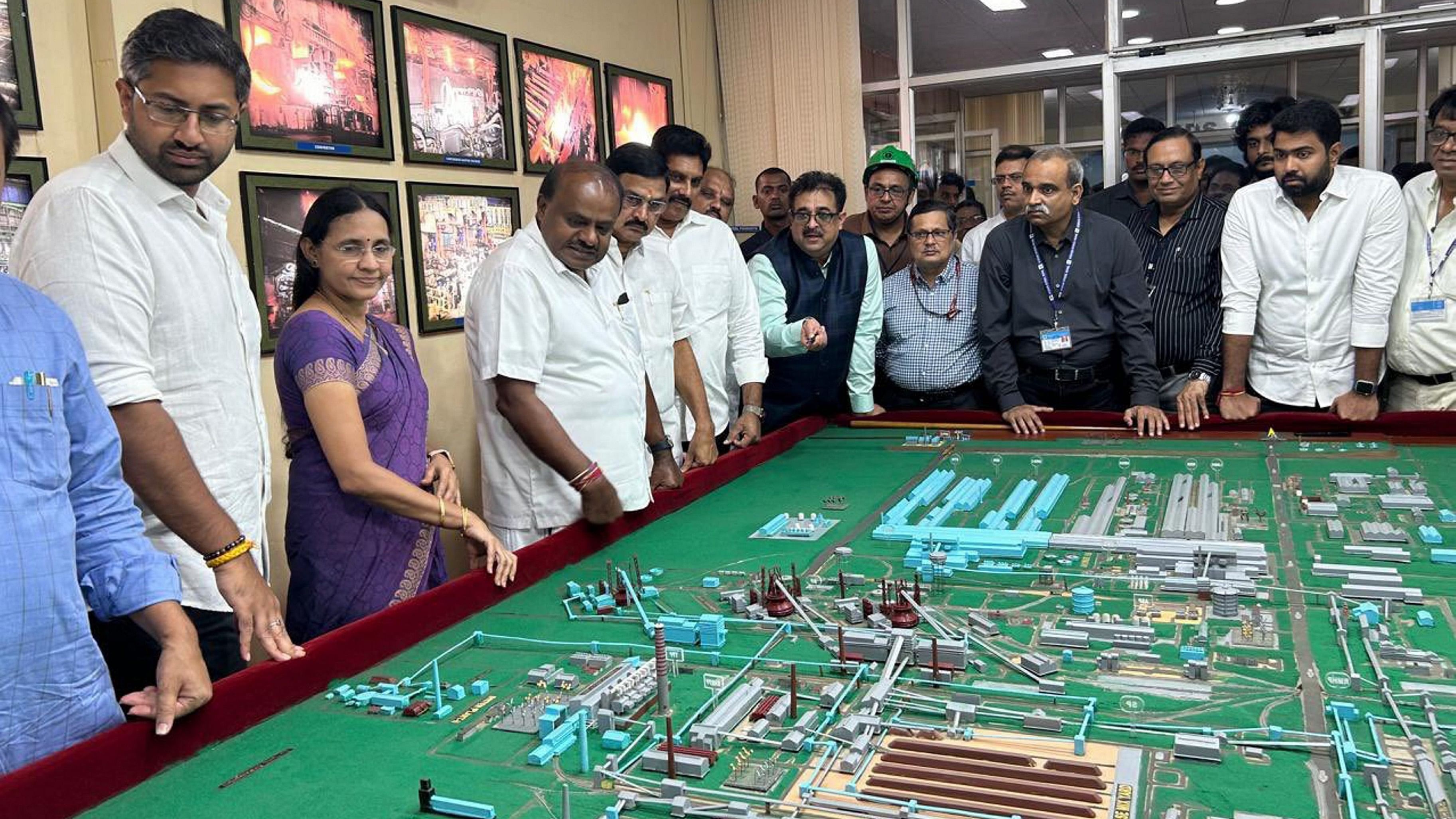 <div class="paragraphs"><p>Union Minister HD Kumaraswamy during an inspection of the Vizag Steel  factory in Visakhapatnam.&nbsp;</p></div>