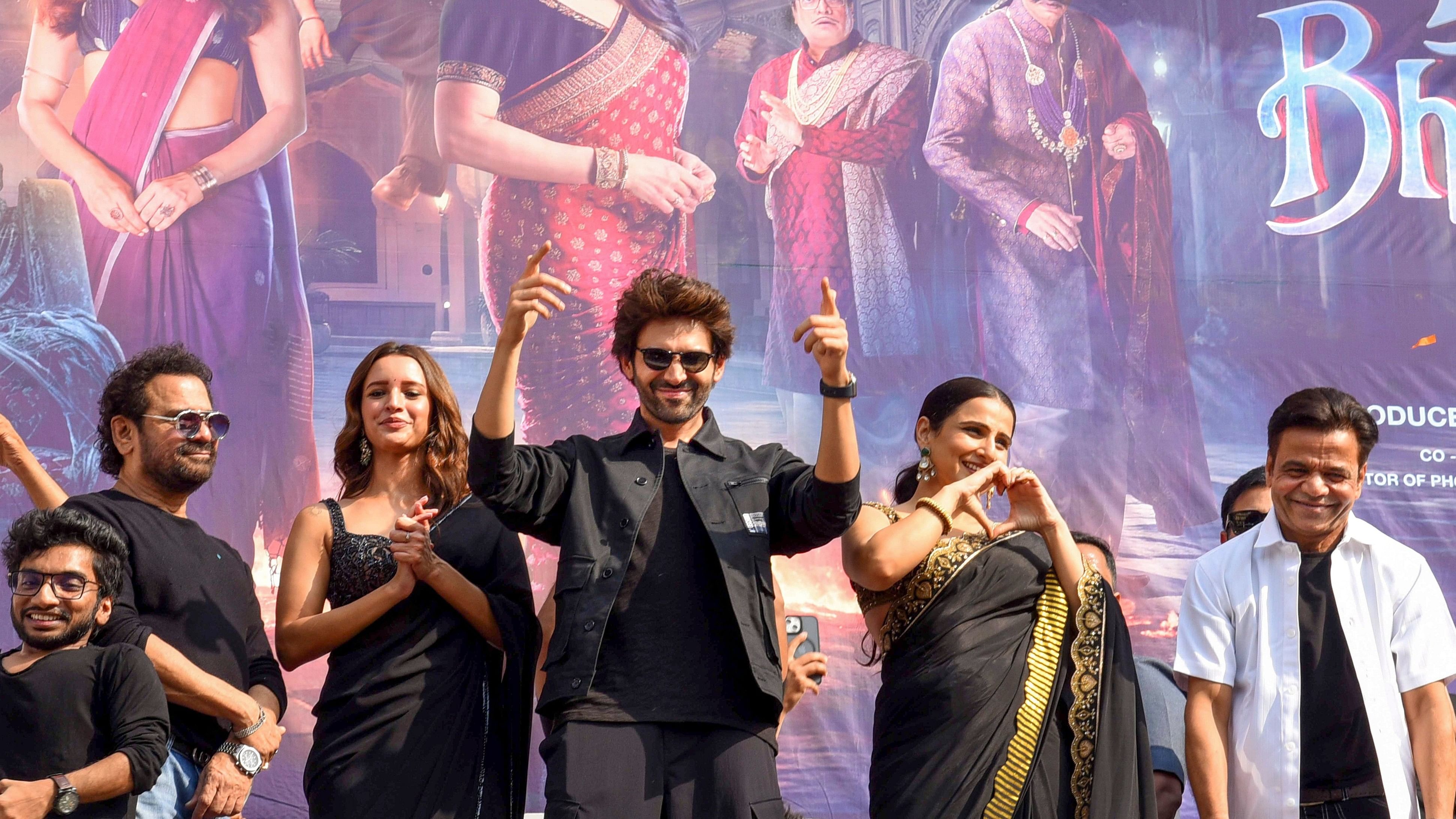 Jaipur: Director Anees Bazmee and actors Arun Kushwah, Tripti Dimri, Kartik Aaryan, Vidya Balan, Rajpal Yadav and others during the trailer launch of their upcoming movie Bhool Bhulaiyaa 3 at the Raj Mandir Cinema, in Jaipur, Wednesday, Oct. 9, 2024. (PTI Photo) (PTI10_09_2024_000137B)