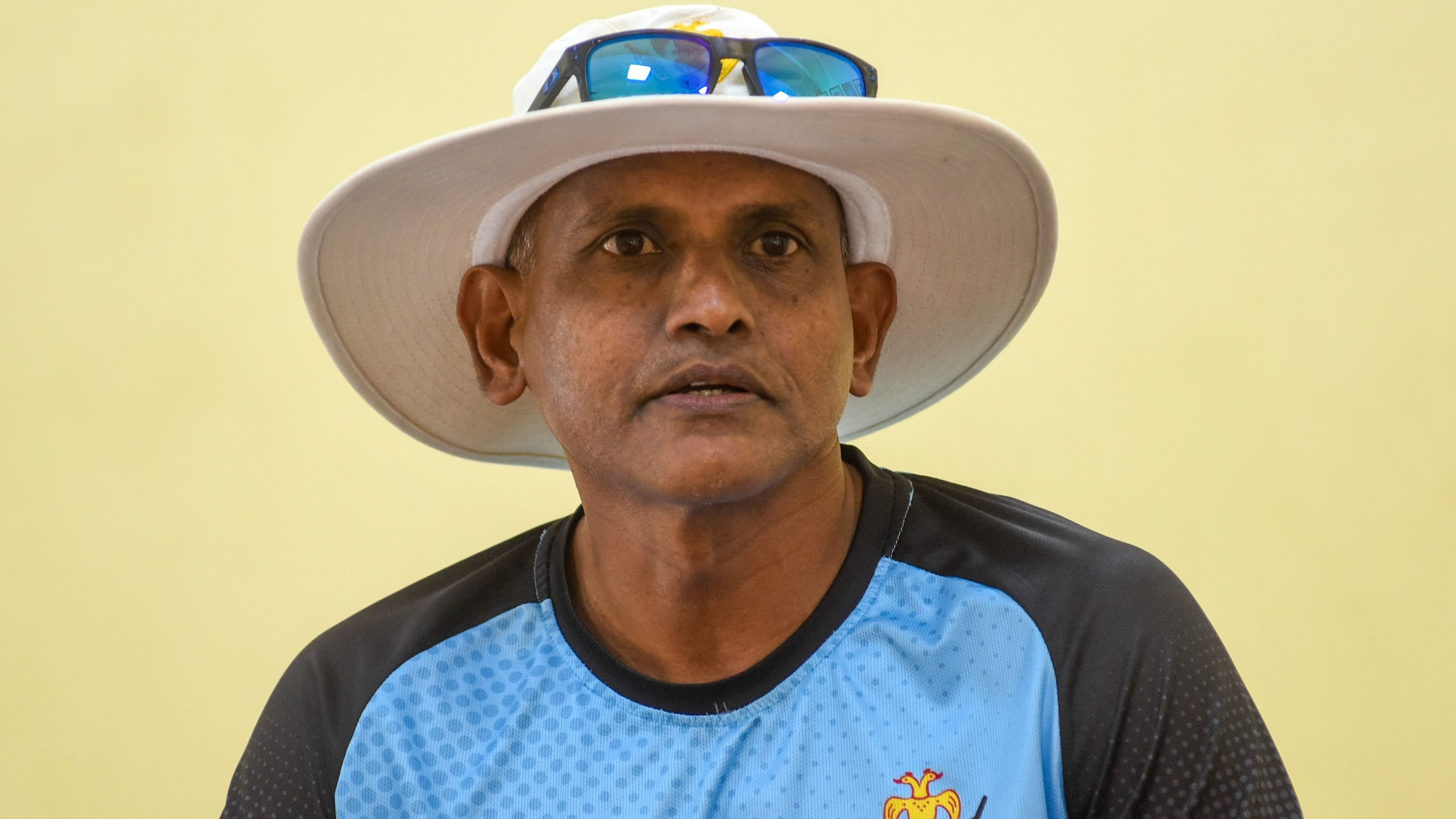 <div class="paragraphs"><p>Karnataka captain Manish Pandey address the media along with (left) head coach Yere Goud&nbsp; and bowling coach S Aravind ahead of Ranji Trophy championship at KSCA, Bengaluru on Saturday, June 04, 2022. DH PHOTO/PUSHKAR V</p></div>