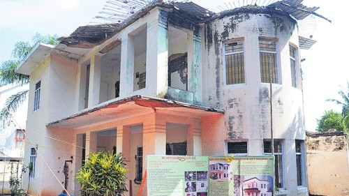 <div class="paragraphs"><p>The house of noted writer R K Narayan in Mysuru</p></div>