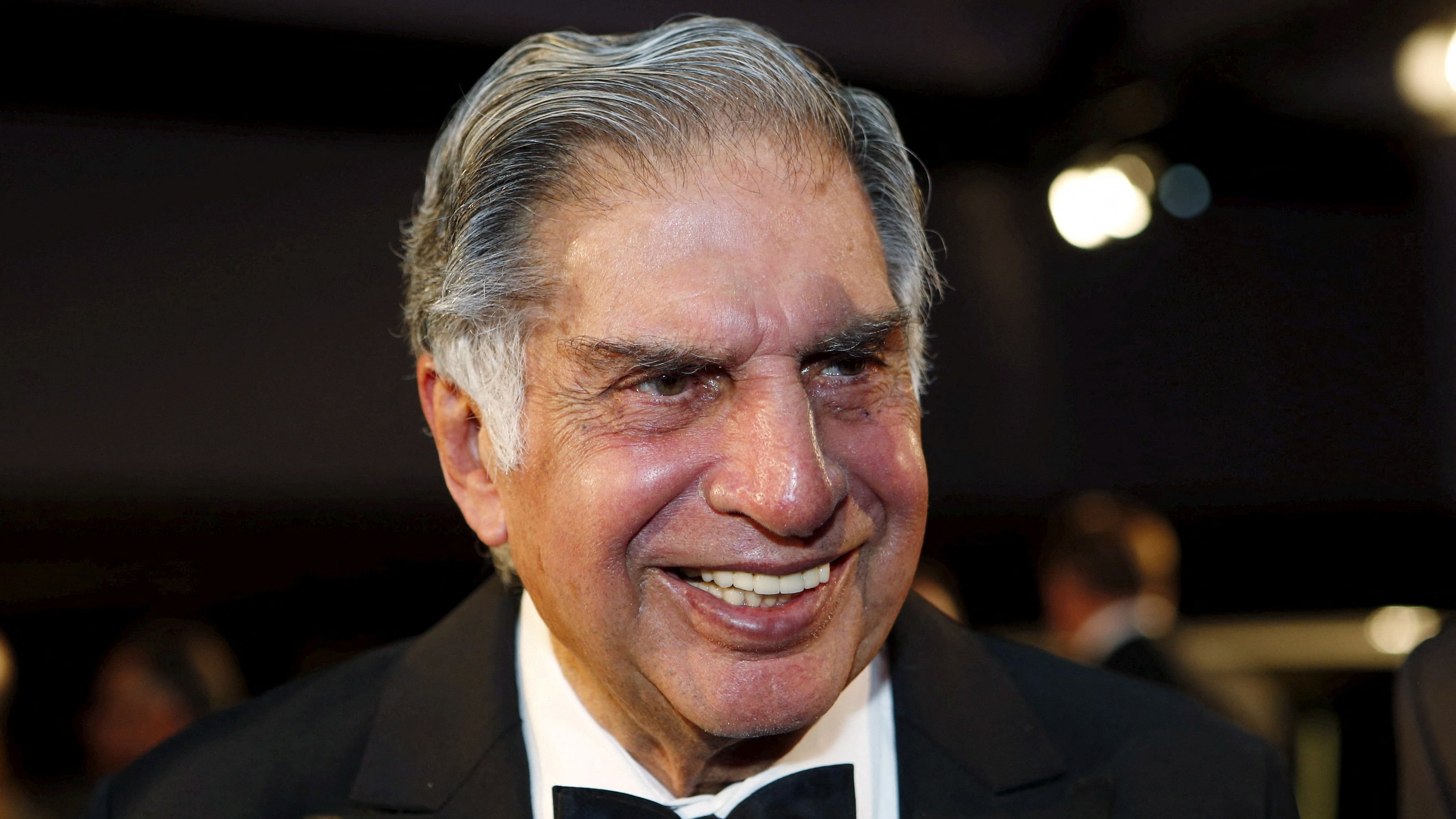 <div class="paragraphs"><p>Ratan Tata</p></div>