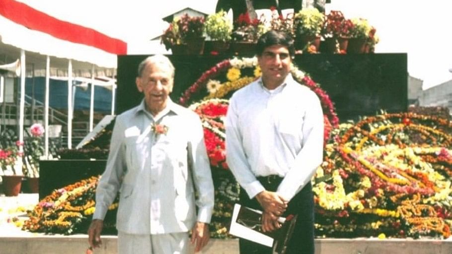 <div class="paragraphs"><p>Ratan Tata with JRD Tata in Jamshedpur.</p></div>