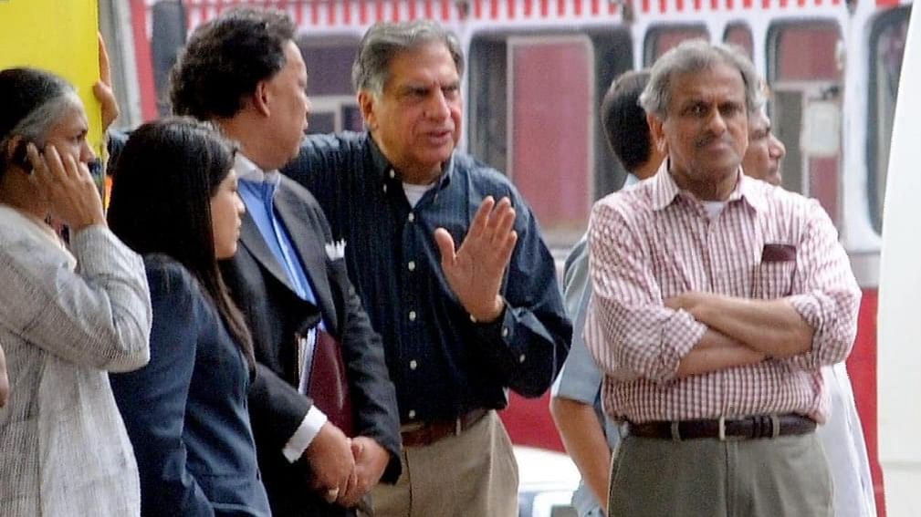 <div class="paragraphs"><p>Outside the iconic Taj Hotel, Ratan Tata, displaying immense resolve, constantly  monitored  the operations, to flush out the terrorists from Pakistan, during the 26/11 terror attacks. </p><p> </p></div>